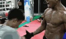 击打腹肌视频,打造完美腹肌的秘诀揭秘